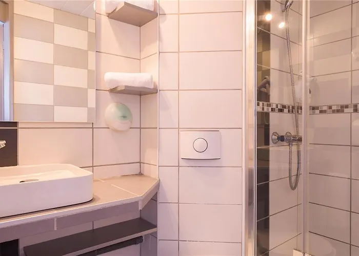 Ogcity, Est Valence (Drome)